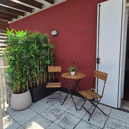 Residenza Elena227 Apartament *